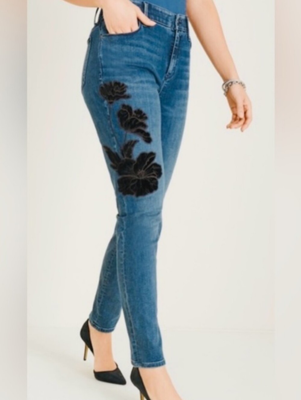 Chico's Blue Skinny Jeans Black Velvet Floral Accent Stretch Denim Size 4R